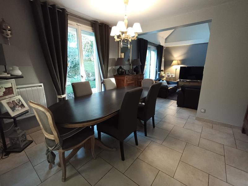 Maison - 160 m² - 7 pièces