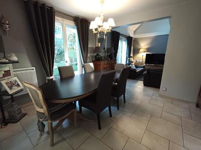 Maison - 160 m² - 7 pièces