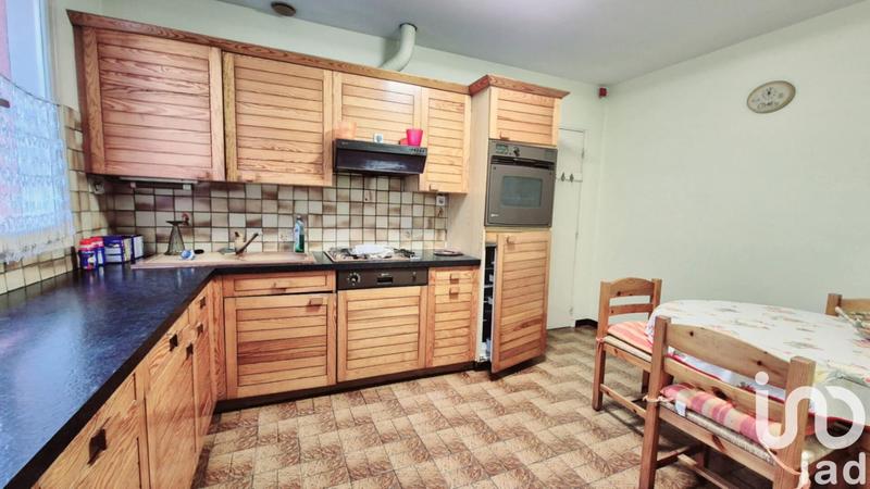 Maison - 98 m² - 4 pièces