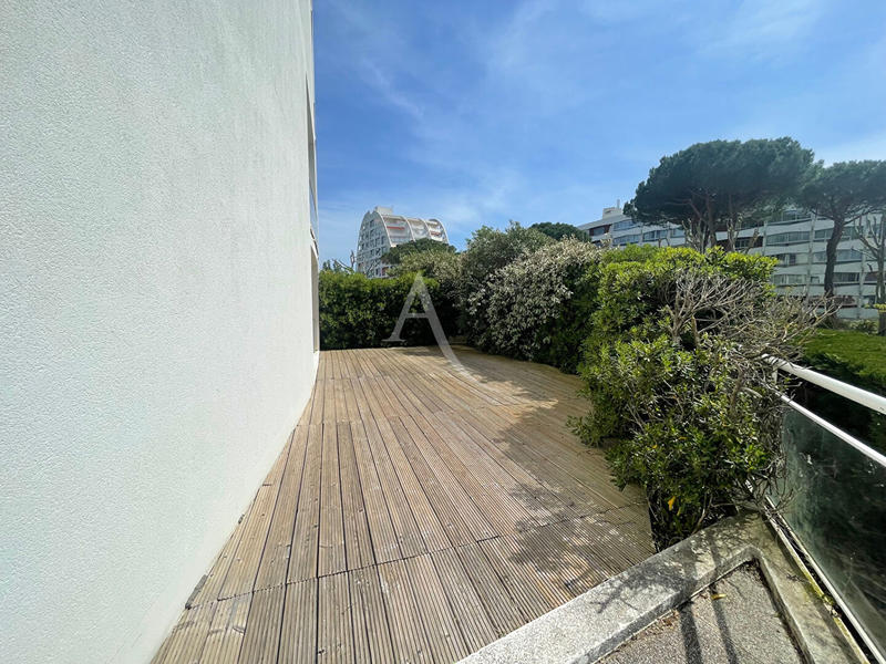 Appartement - 82 m² - 4 pièces