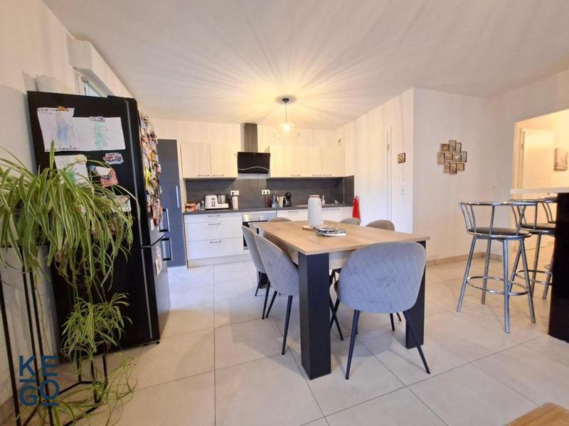 Appartement - 67 m² - 3 pièces