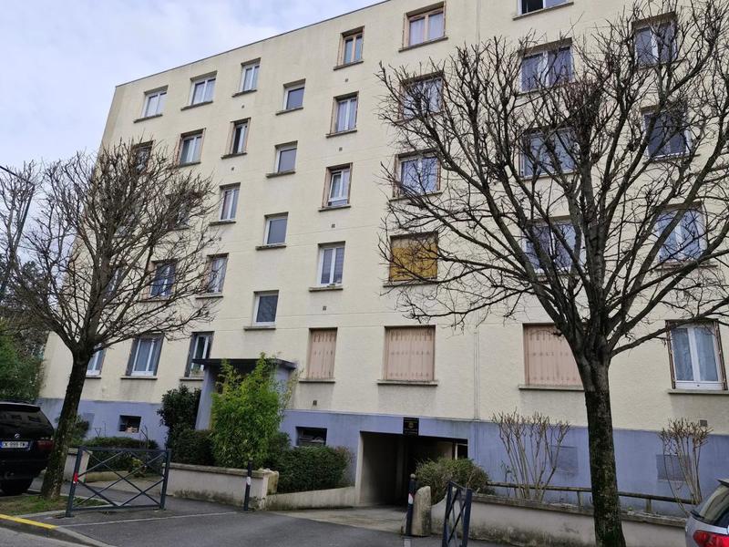 Appartement - 71 m² - 3 pièces