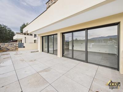 Appartement - 117 m² - 5 pièces