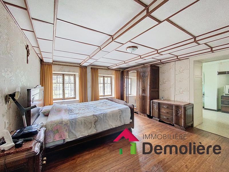 Maison - 212 m² - 7 pièces