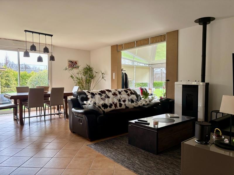 Maison - 124 m² - 4 pièces