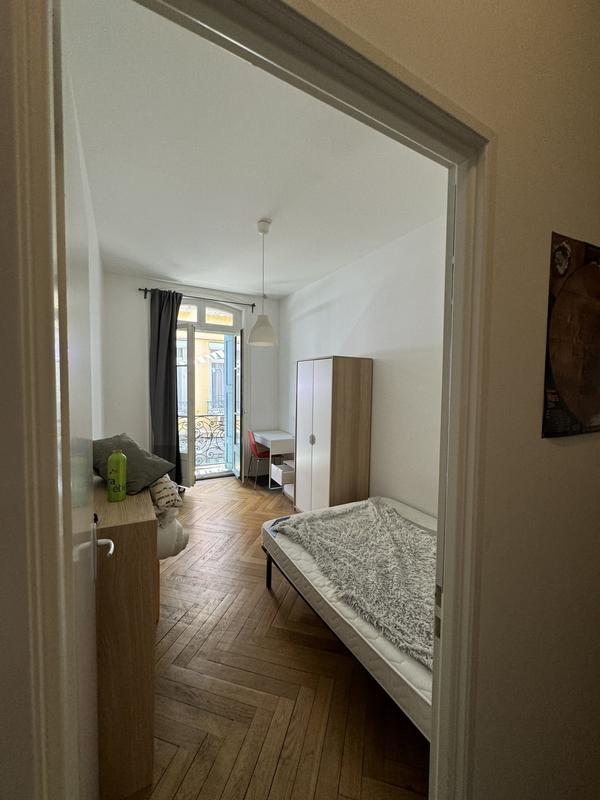 Appartement - 108 m² - 5 pièces