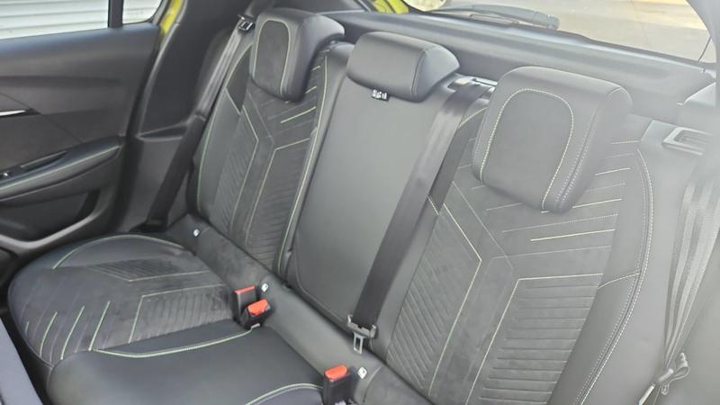 Peugeot 208 156 51 kWh Gt