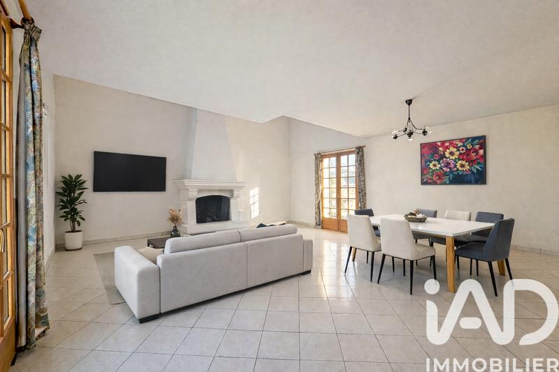 Maison - 175 m² - 7 pièces
