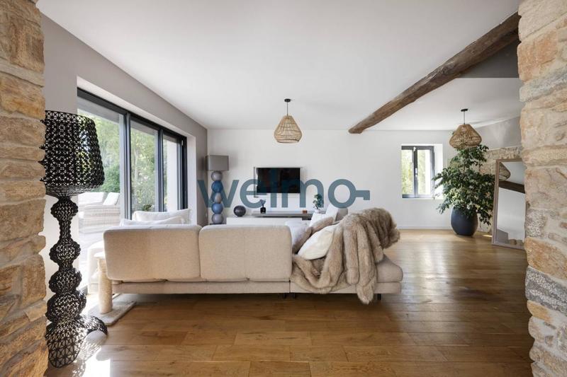 Maison - 175 m² - 8 pièces