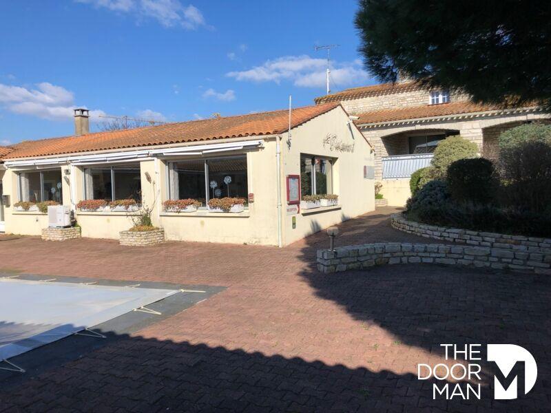 Local commercial - 640 m² - 22 pièces