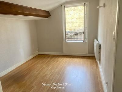 Appartement - 59 m² - 5 pièces