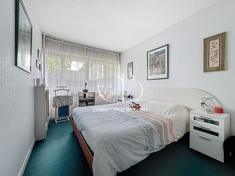 Appartement - 100 m² - 5 pièces