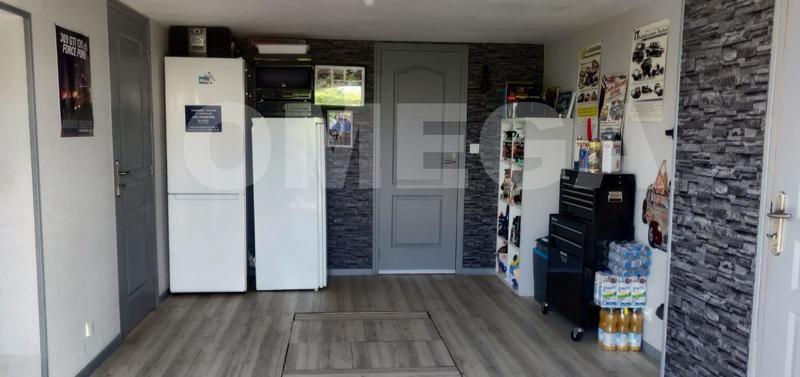 Maison - 180 m² - 7 pièces