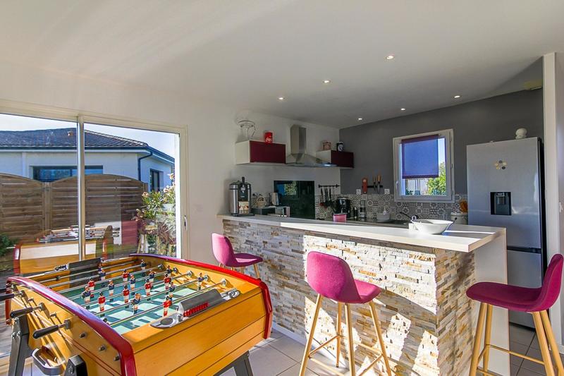 Maison - 94 m² - 4 pièces