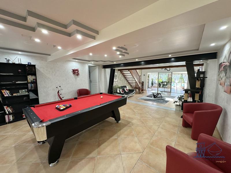 Maison ancienne - 272 m² - 9 pièces