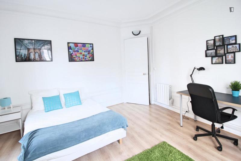 Chambre - 16 m² - 3 pièces