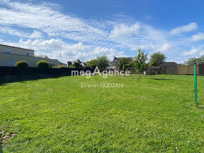 Terrain constructible - 650 m²