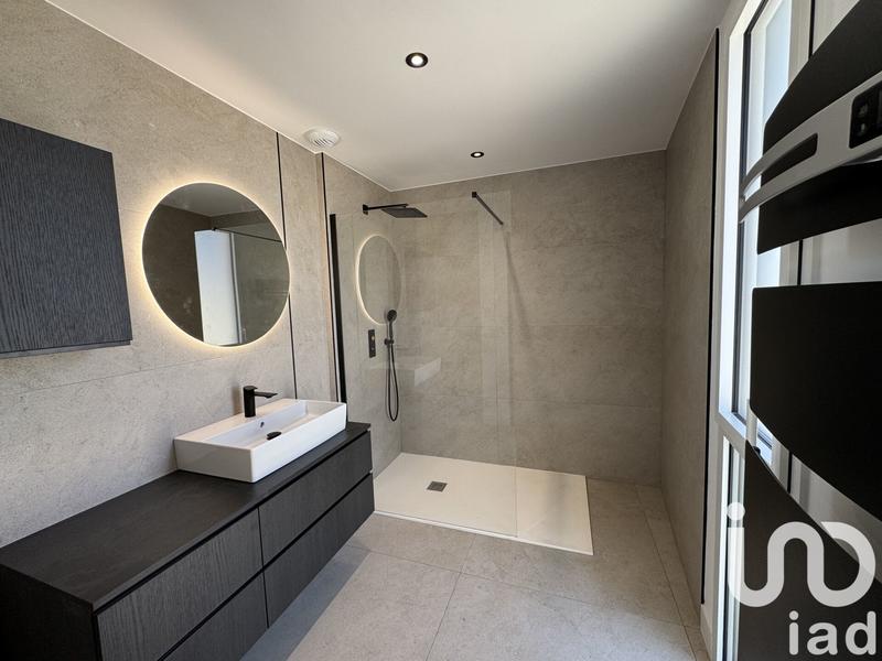 Appartement - 96 m² - 3 pièces