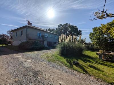 Corps de ferme - 146 m² - 7 pièces