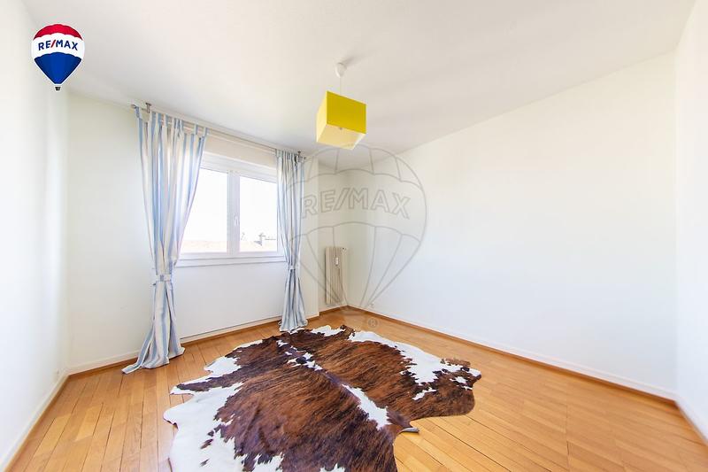 Appartement - 113 m² - 5 pièces