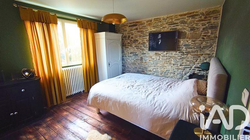 Maison - 158 m² - 6 pièces