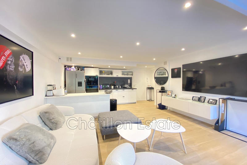 Appartement - 60 m² - 2 pièces