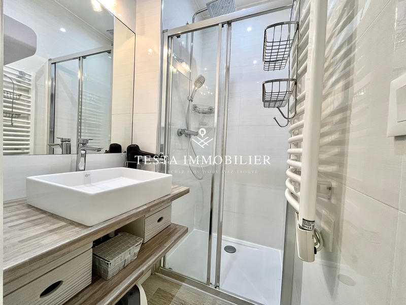 Appartement - 70 m² - 5 pièces