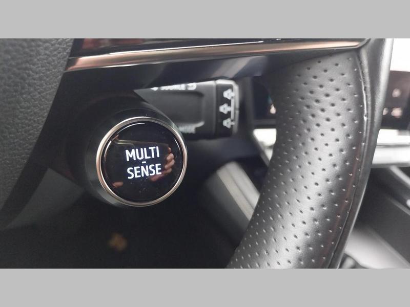 Renault Austral E-Tech hybrid 200 Iconic