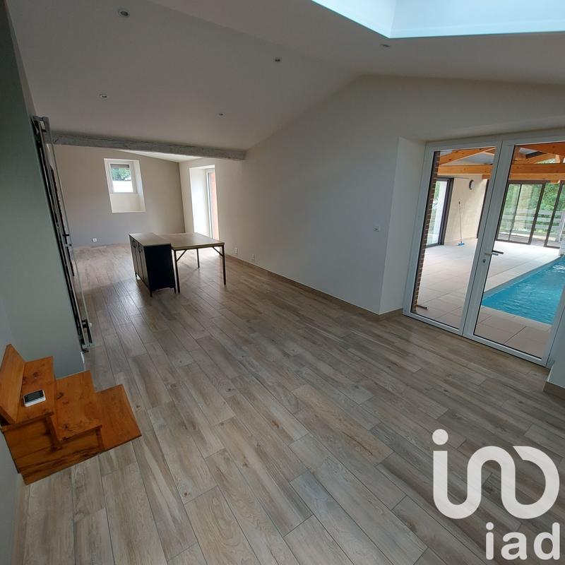 Maison - 166 m² - 8 pièces