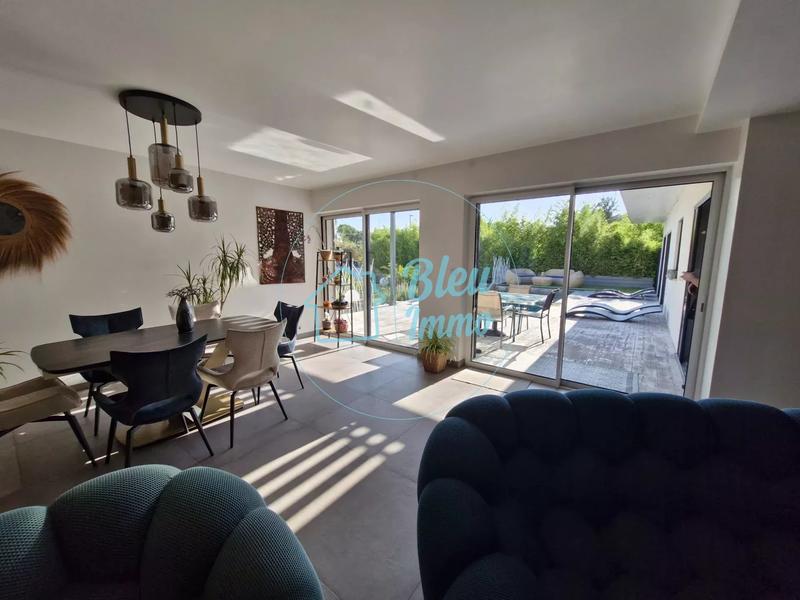 Villa - 175 m² - 5 pièces