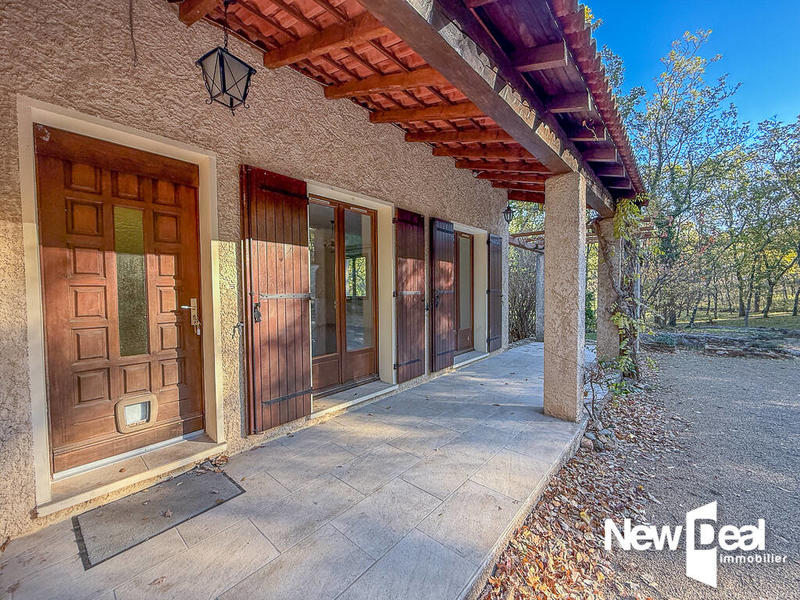 Maison - 92 m² - 4 pièces