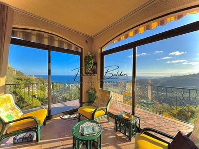 Maison - 123 m² - 5 pièces