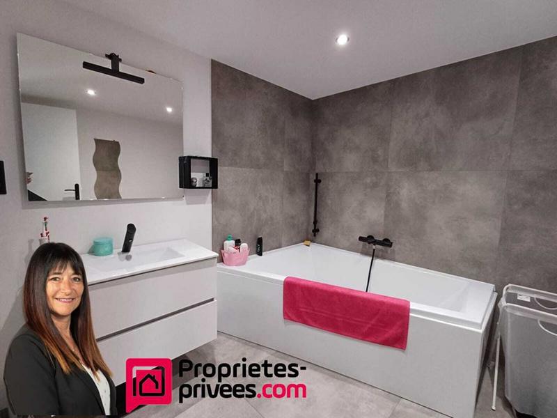 Maison - 123 m² - 7 pièces