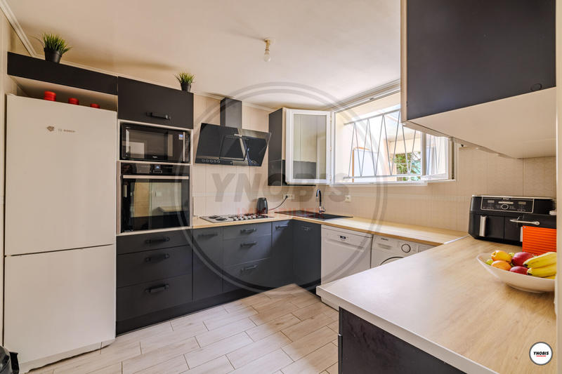 Maison - 127 m² - 6 pièces