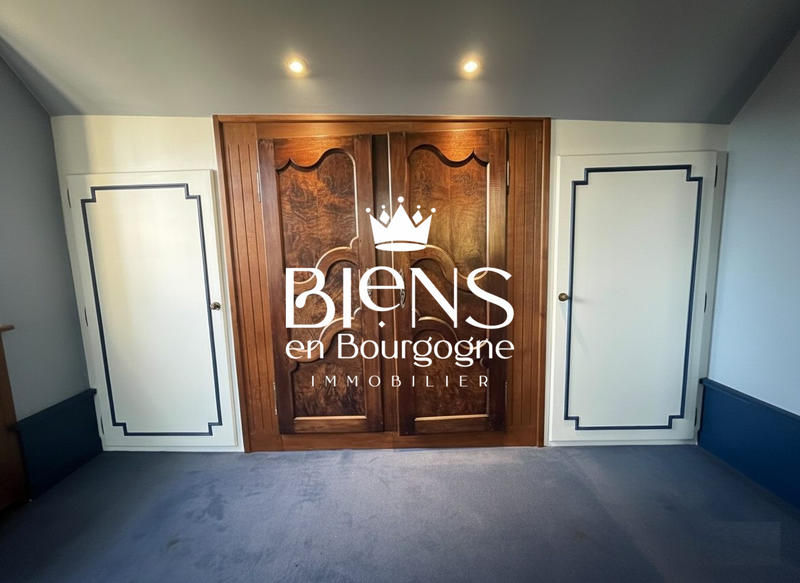 Maison - 190 m² - 6 pièces