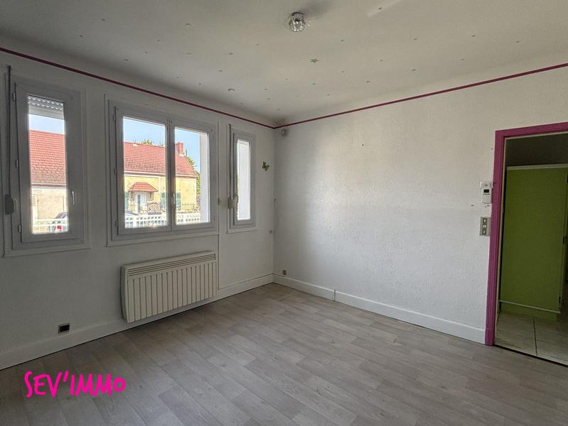 Maison - 168 m² - 7 pièces