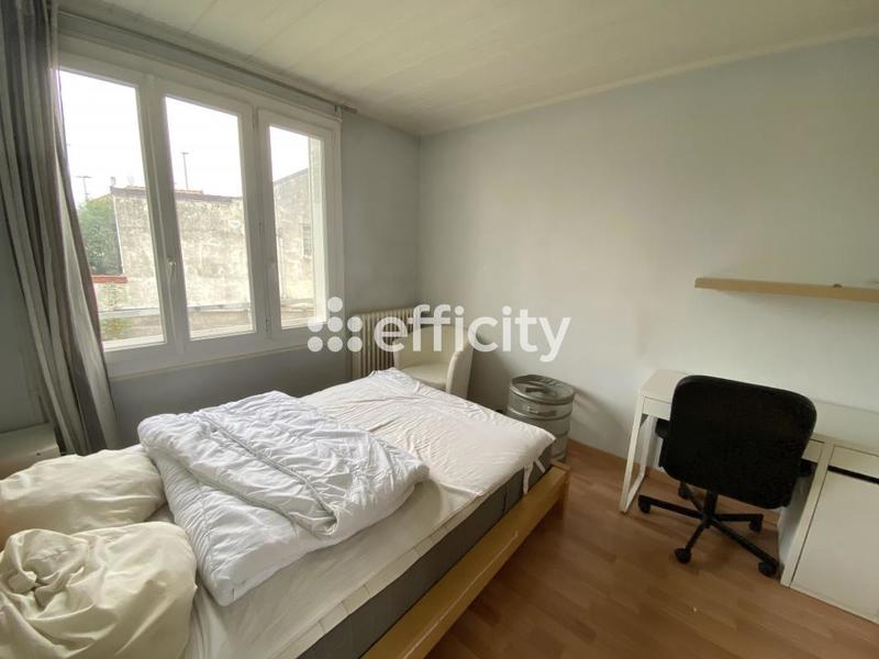 Appartement - 89 m² - 5 pièces