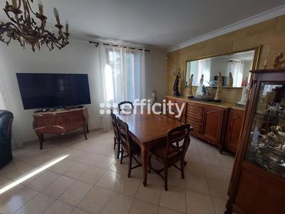 Maison - 164 m² - 8 pièces