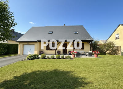 Maison - 110 m² - 6 pièces