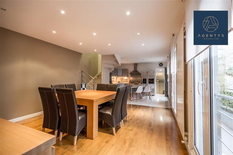 Maison - 146 m² - 5 pièces