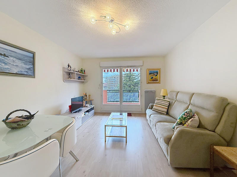 Appartement - 48 m² - 2 pièces