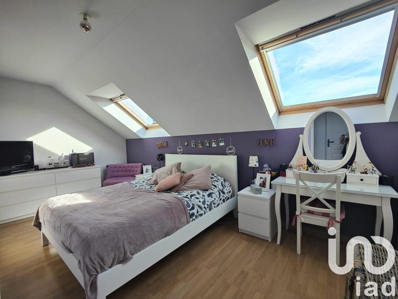 Maison - 96 m² - 5 pièces