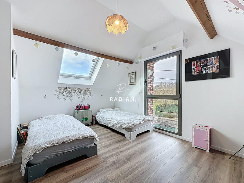 Maison - 212 m² - 5 pièces