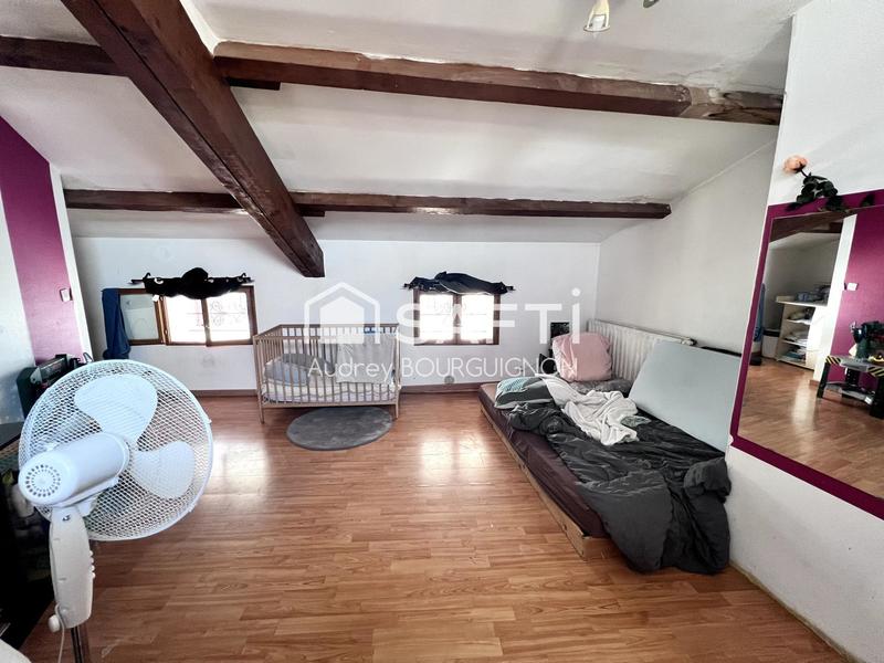 Maison - 160 m² - 6 pièces