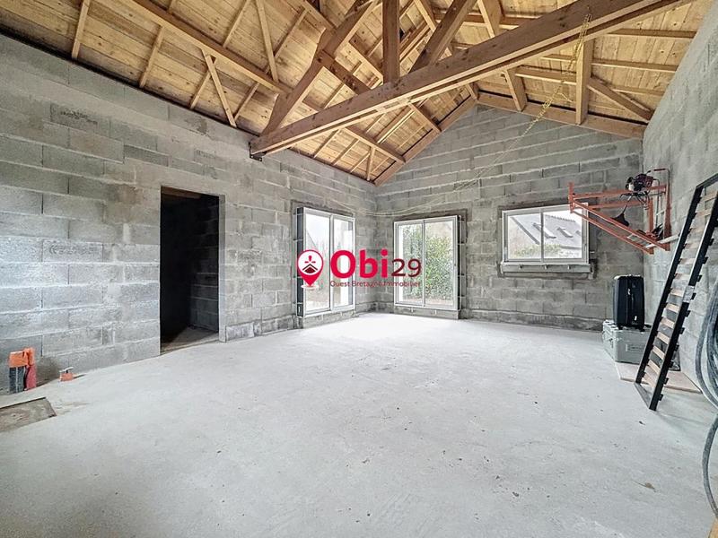 Maison - 92 m² - 4 pièces