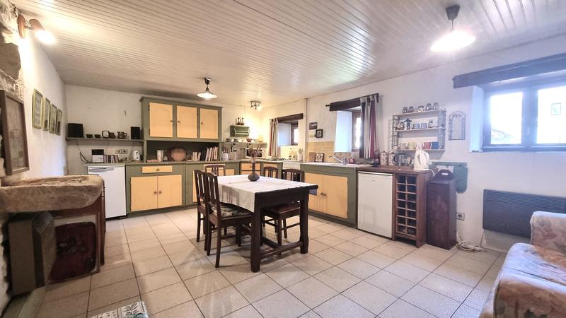 Maison de village - 140 m² - 5 pièces