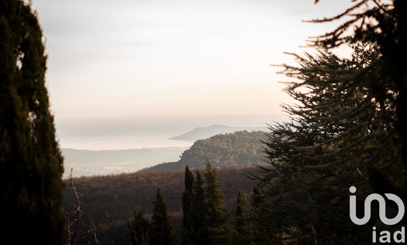 Maison - 187 m² - 6 pièces