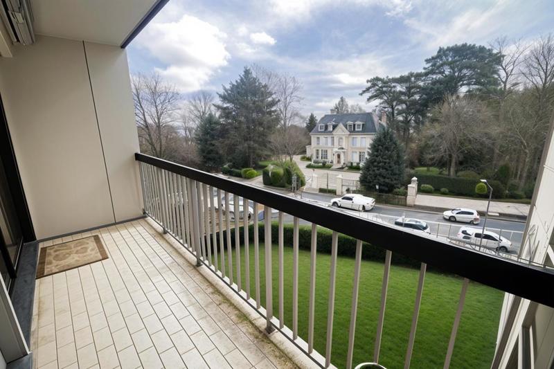 Appartement - 104 m² - 5 pièces