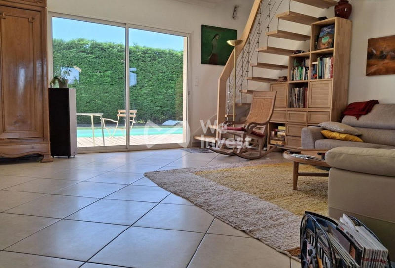 Maison - 193 m² - 7 pièces