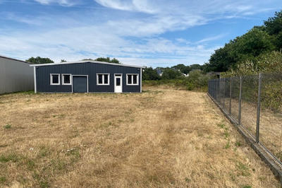 Terrain industriel - 2 747 m²